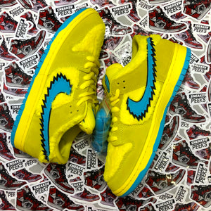 Nike SB Dunk Low "Grateful Dead Bears Opti Yellow"